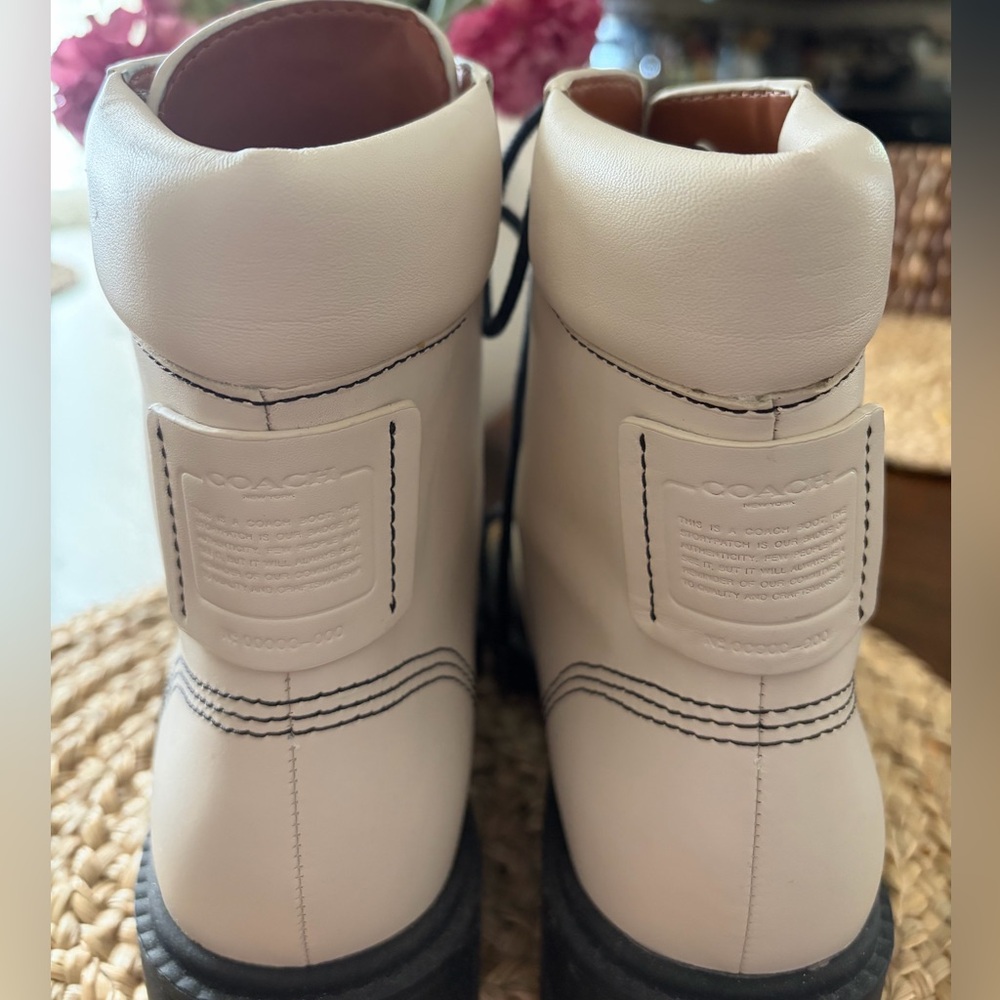 Coach Lorimer Leather Combat Boots
NWOT
Size 9
Color - Chalk off white
Lace up - Picture 5 of 6